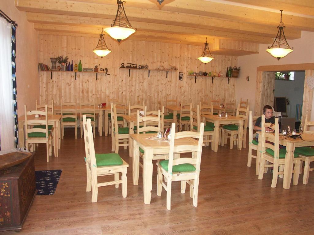 Železná Ruda 波贝舒瓦布达旅馆酒店 外观 照片